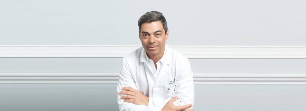 Dr Yannis Alexandrides with PopSugar