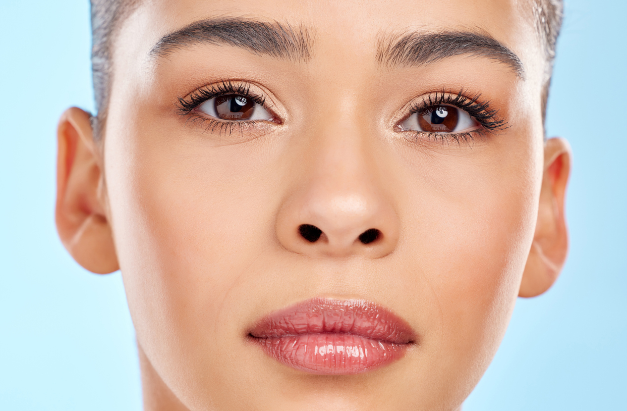 attractive young woman face