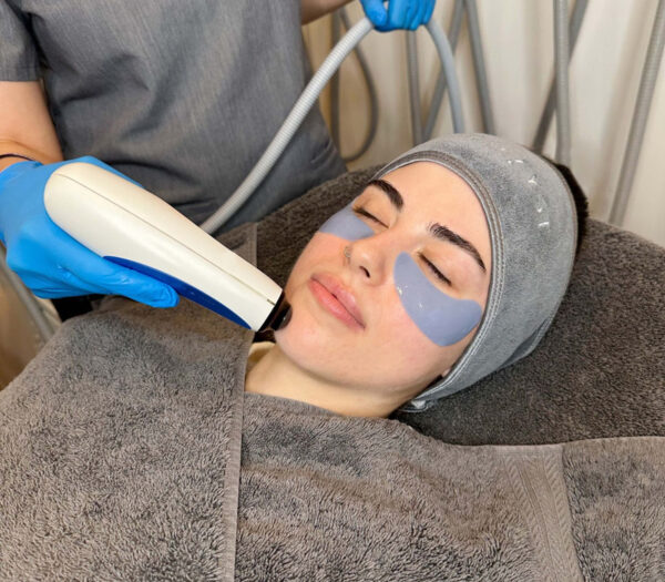 https://www.111harleystreet.com/wp-content/uploads/2025/07/aesthetic-treatment-image-600x525-1.jpg