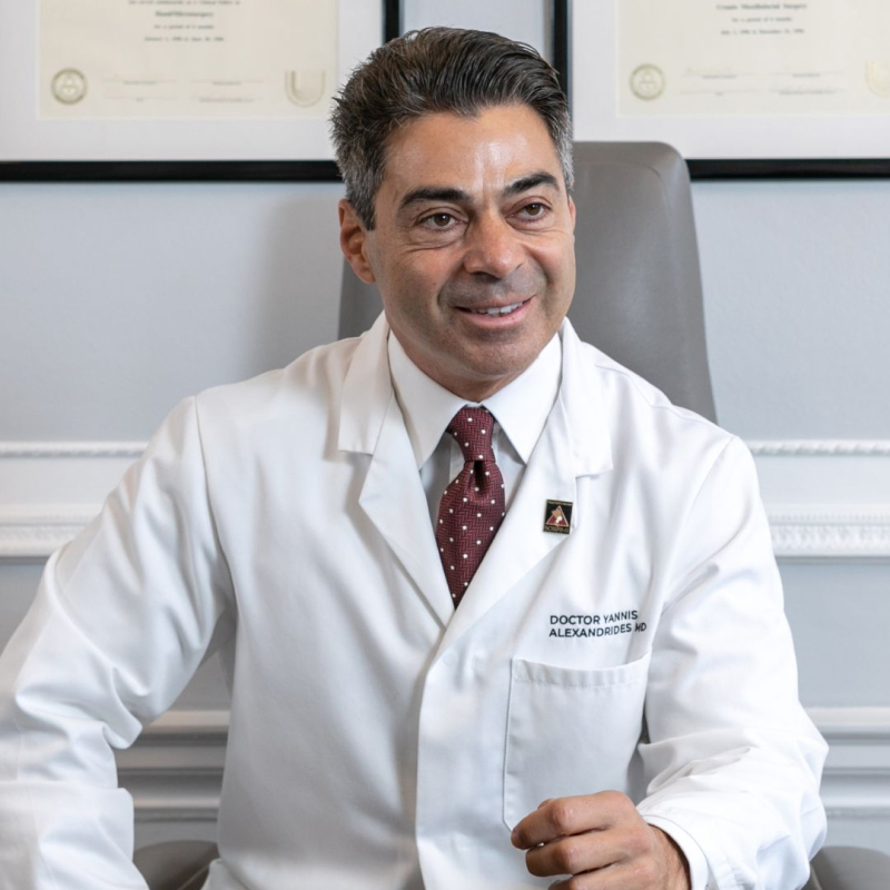 Dr Yannis Alexandrides in the clinic